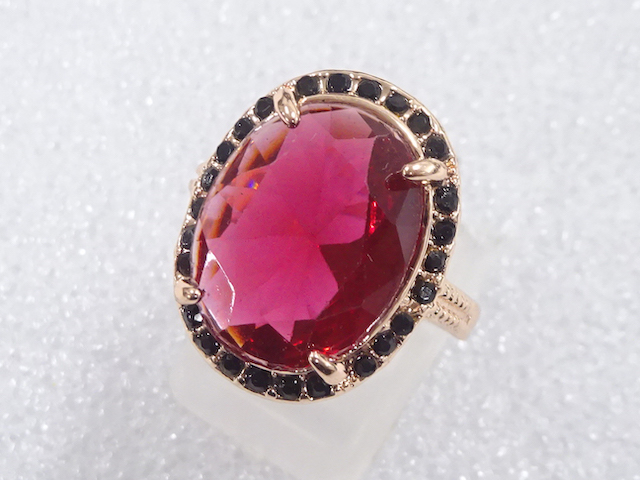 JAPANESE KIMONO / ANTIQUE COLORED STONE RING (SIZE 11)